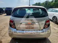 2016 Chevrolet Sonic фото