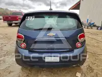 2016 Chevrolet Sonic фото