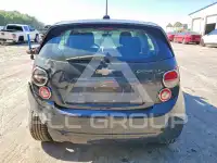 2016 Chevrolet Sonic фото