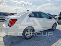2016 Chevrolet Sonic фото