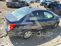 2016 Chevrolet Sonic фото