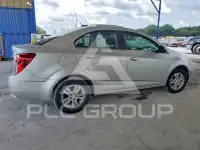 2016 Chevrolet Sonic фото