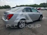 2016 Chevrolet Sonic фото