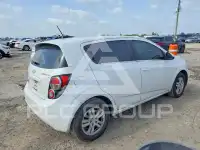 2016 Chevrolet Sonic фото