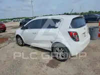2016 Chevrolet Sonic фото