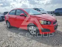 2016 Chevrolet Sonic фото