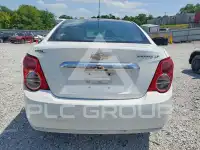 2016 Chevrolet Sonic фото