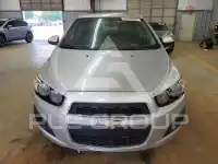 2016 Chevrolet Sonic фото