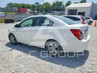 2016 Chevrolet Sonic фото