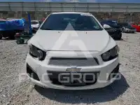 2016 Chevrolet Sonic фото