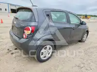 2016 Chevrolet Sonic фото