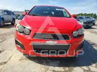 2016 Chevrolet Sonic фото