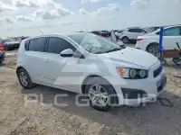 2016 Chevrolet Sonic фото