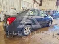 2016 Chevrolet Sonic photo