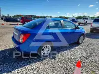 2016 Chevrolet Sonic фото