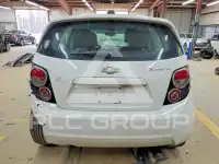 2016 Chevrolet Sonic фото