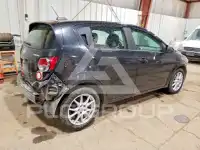 2016 Chevrolet Sonic фото