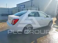 2016 Chevrolet Sonic фото