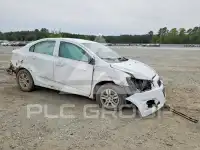2016 Chevrolet Sonic фото
