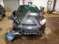 2016 Chevrolet Sonic фото
