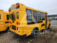 2016 Chevrolet Express фото
