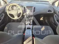 2016 Chevrolet Cruze photo