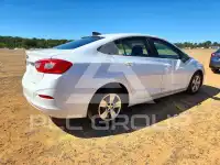 2016 Chevrolet Cruze photo