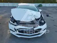 2016 Chevrolet Cruze photo