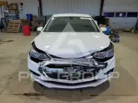 2016 Chevrolet Cruze photo