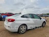 2016 Chevrolet Cruze photo