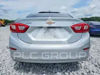 2016 Chevrolet Cruze photo