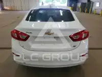 2016 Chevrolet Cruze photo