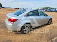 2016 Chevrolet Cruze фото