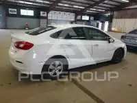 2016 Chevrolet Cruze photo