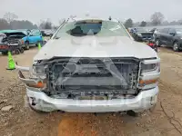 2016 Chevrolet Silverado photo
