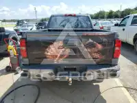 2016 Chevrolet Silverado photo