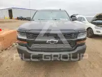 2016 Chevrolet Silverado photo