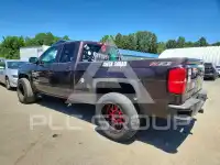 2016 Chevrolet Silverado photo