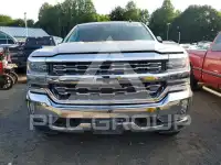 2016 Chevrolet Silverado photo