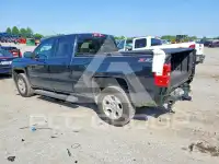 2016 Chevrolet Silverado photo