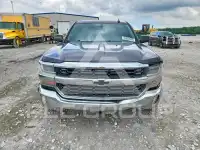 2016 Chevrolet Silverado фото