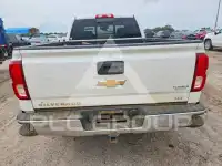 2016 Chevrolet Silverado photo