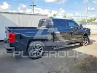 2016 Chevrolet Silverado photo