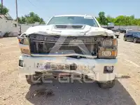 2016 Chevrolet Silverado photo