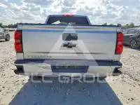 2016 Chevrolet Silverado photo