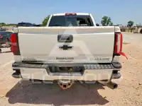 2016 Chevrolet Silverado photo