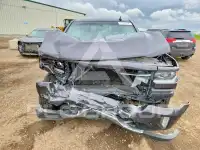 2016 Chevrolet Silverado photo