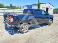 2016 Chevrolet Silverado photo