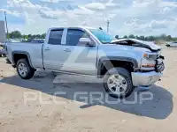 2016 Chevrolet Silverado photo