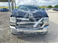 2016 Chevrolet Silverado photo